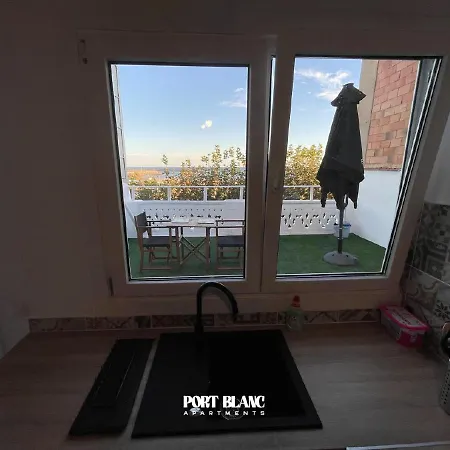 Portblanc - 4 Apartment *